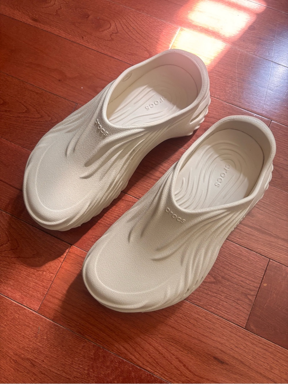 [NWOT] CROCS Women's Echo Wave